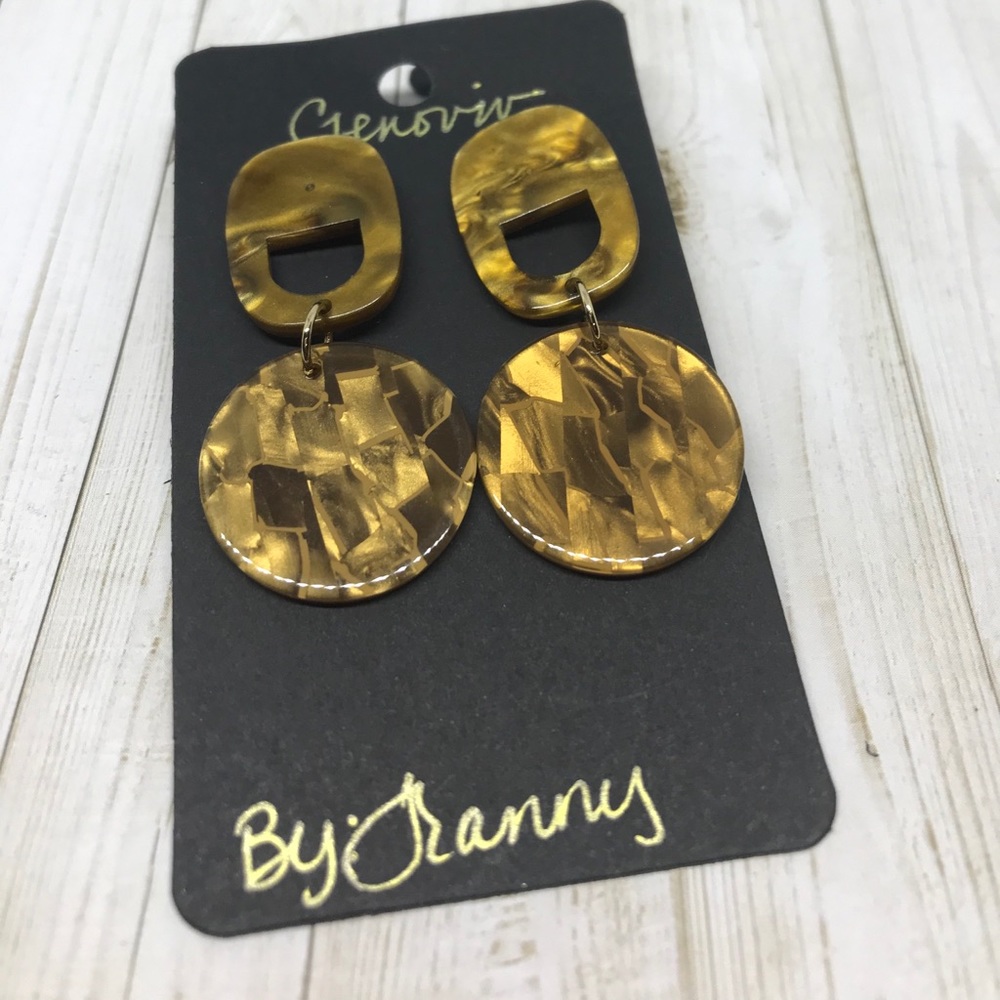 Acetate light weight post earrings